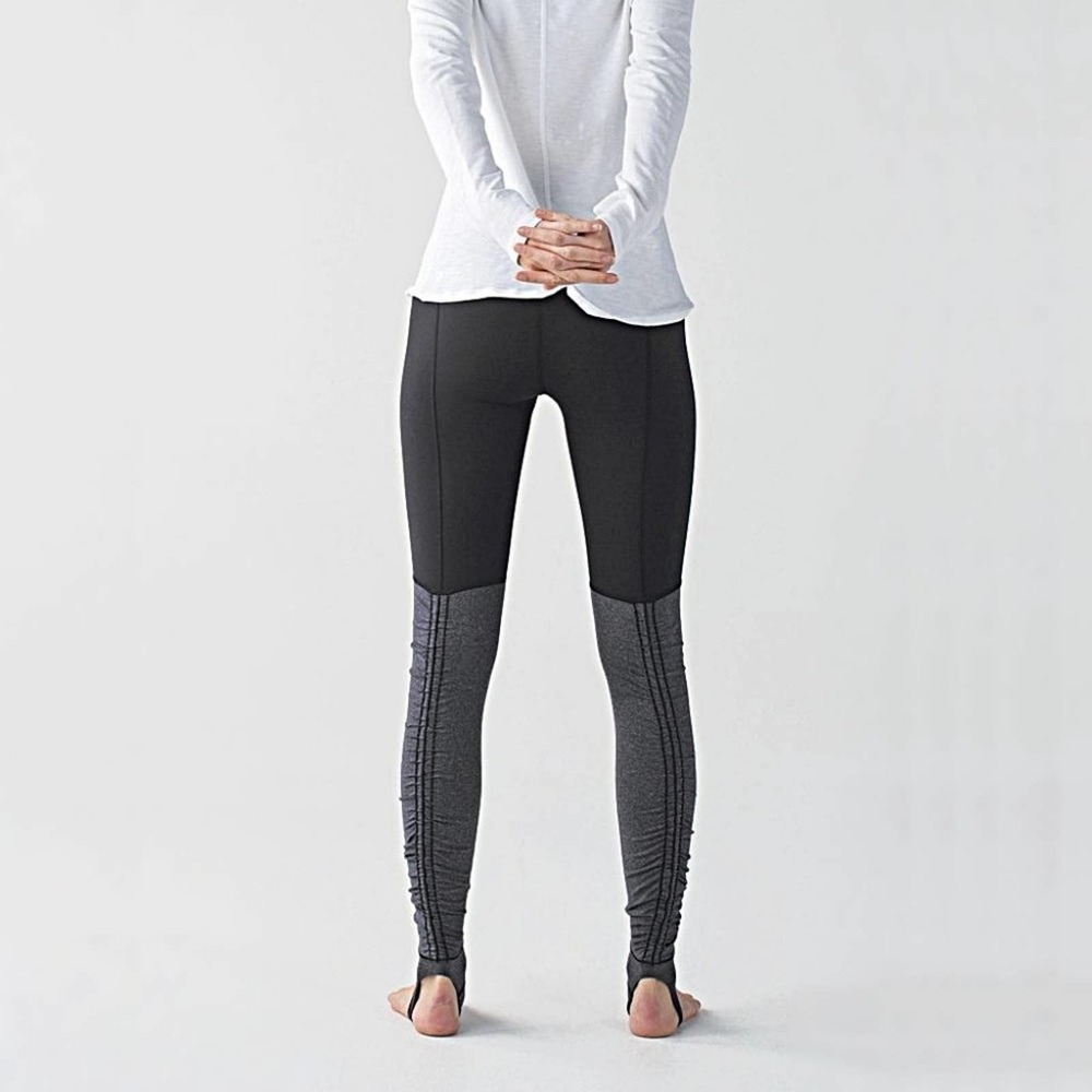Lululemon Special Edition Wunder Under Stirrup Pant in Black Herringbon